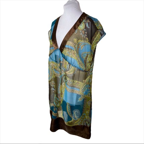 Breakin Loose 10 Sheer Short Sleeve Top - Picture 4 of 8